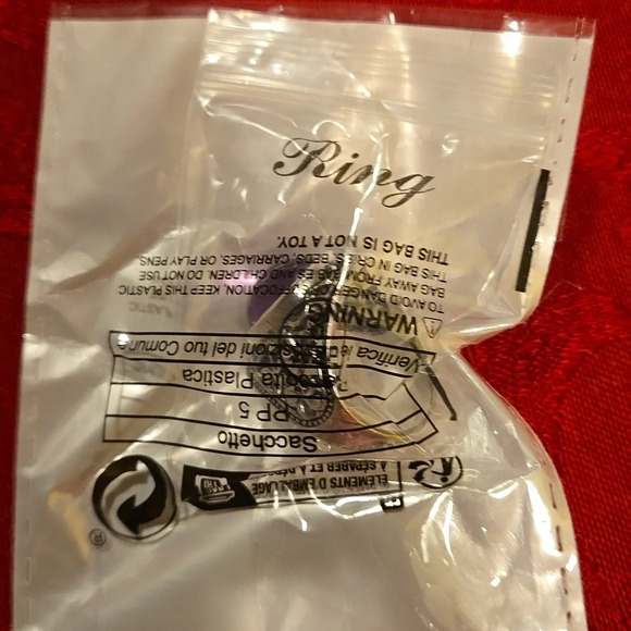 Vintage Alloy & Crystal Silver-toned Purple Amethyst Ring Floral Design Size 8 - Picture 5 of 7